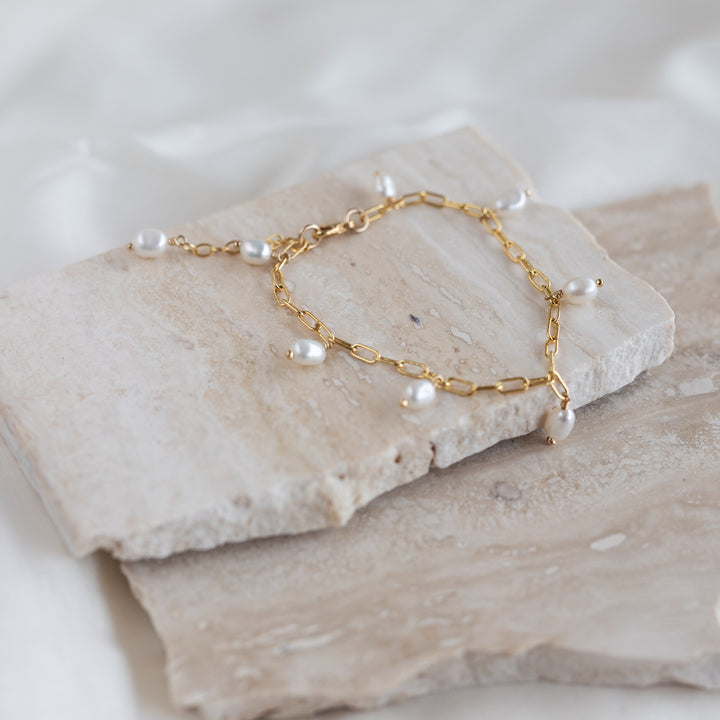 Ivy Teardrop Pearl armband