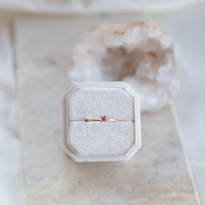 Pink Spinel Ring, size 53 EU