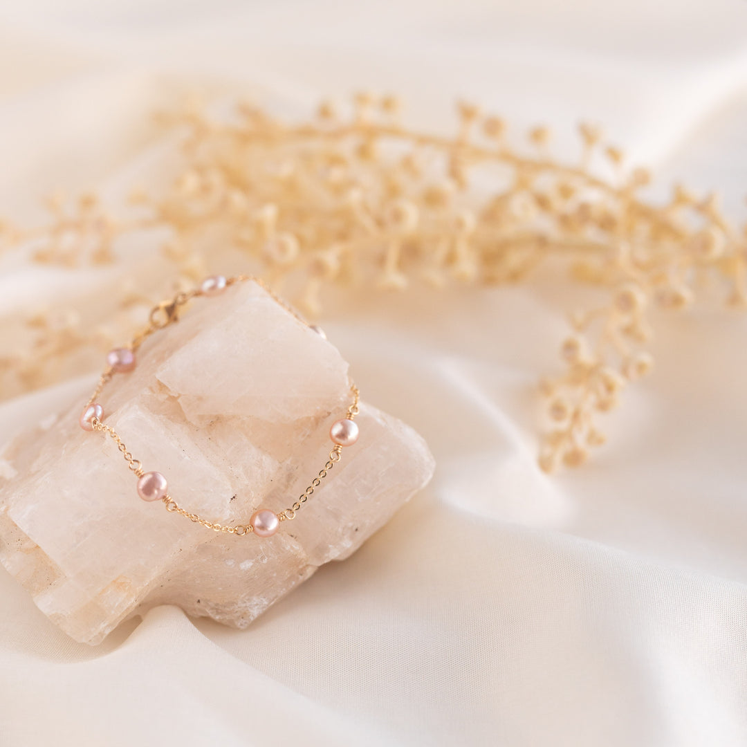 Pink Lily Pearl Bracelet