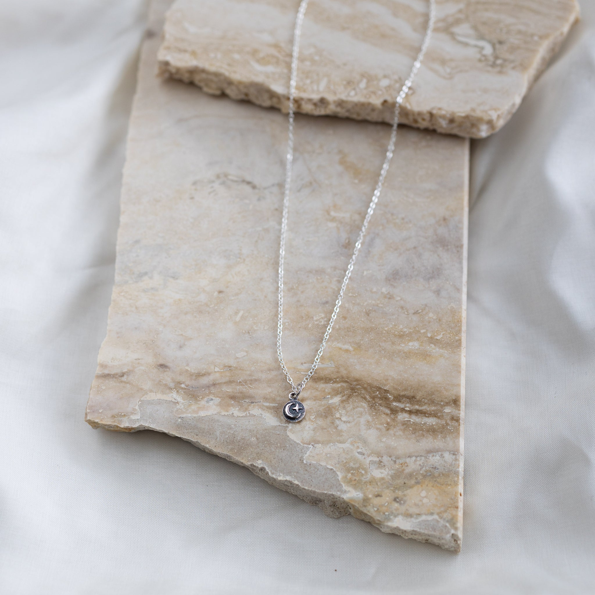 Moon & Star Necklace – mjöll