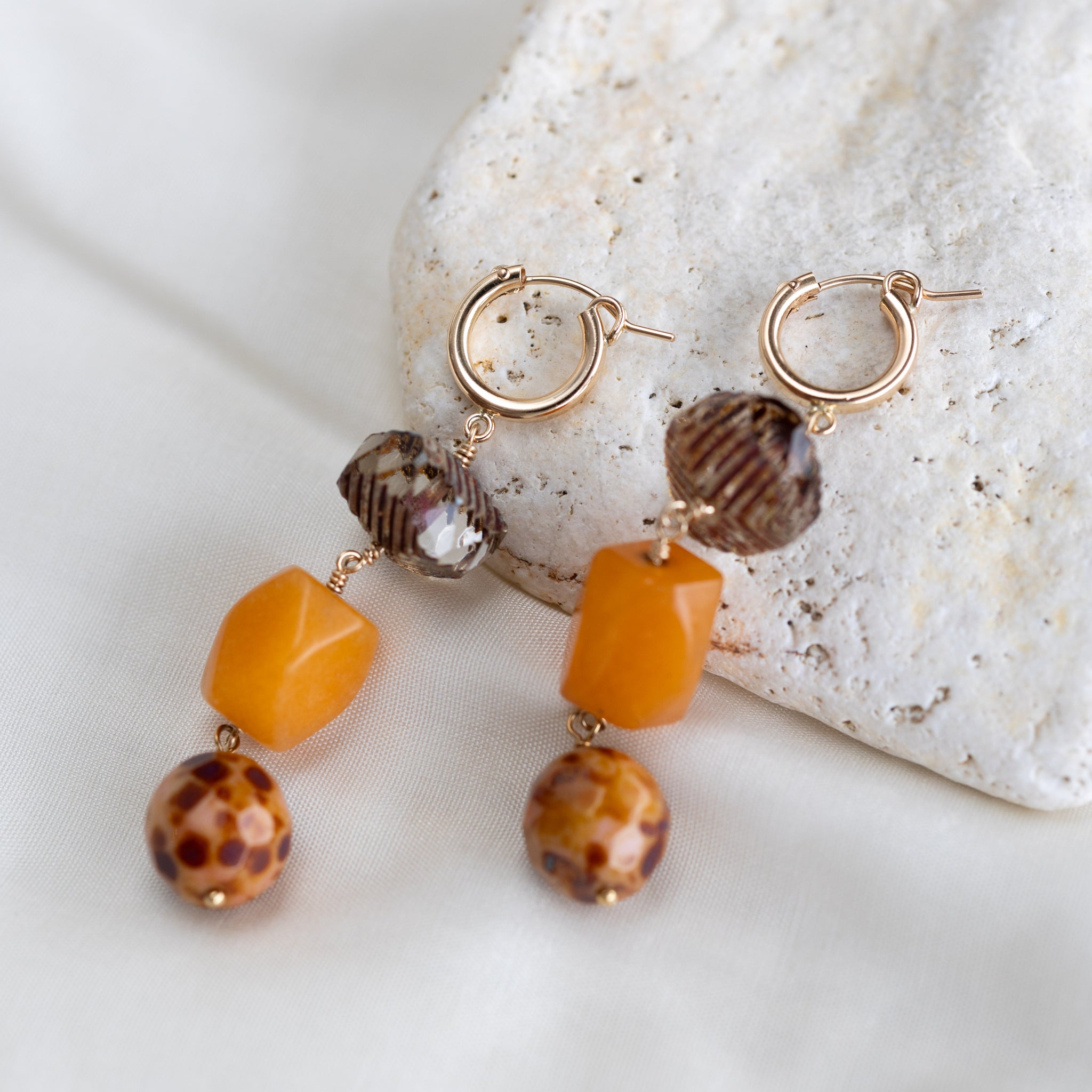 70's Statement Huggies – mjöll