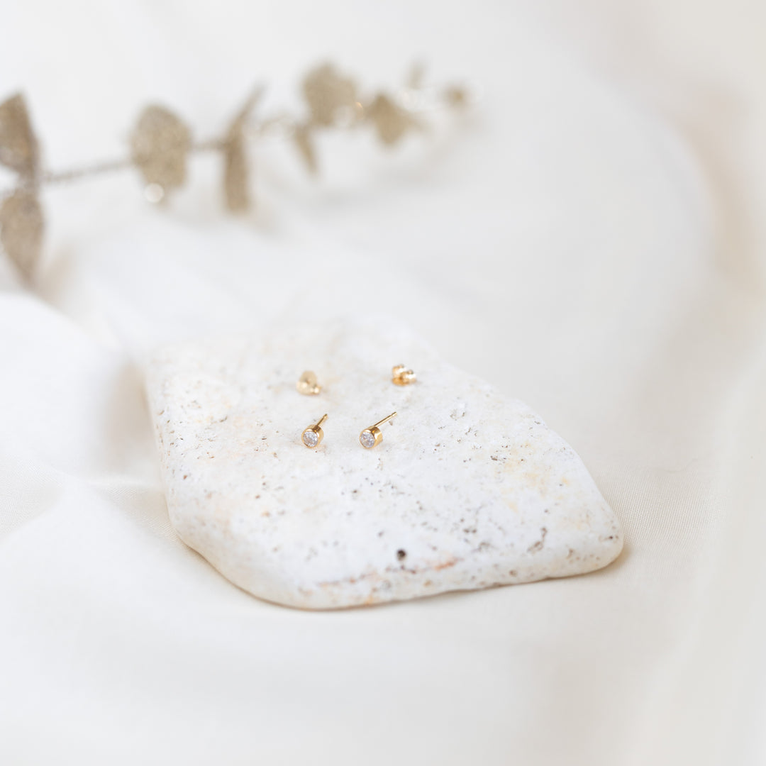 Sparkle Studs
