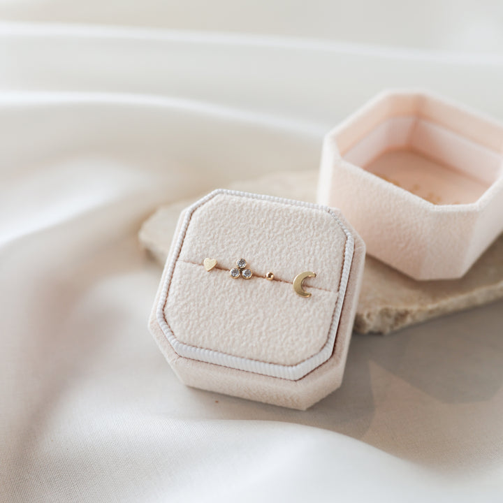Studs Set