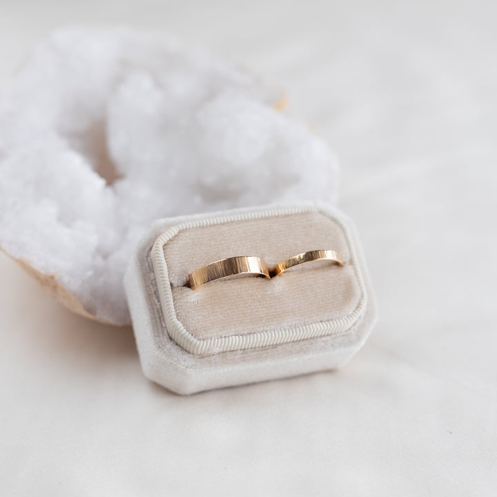 Willow Wedding Bands