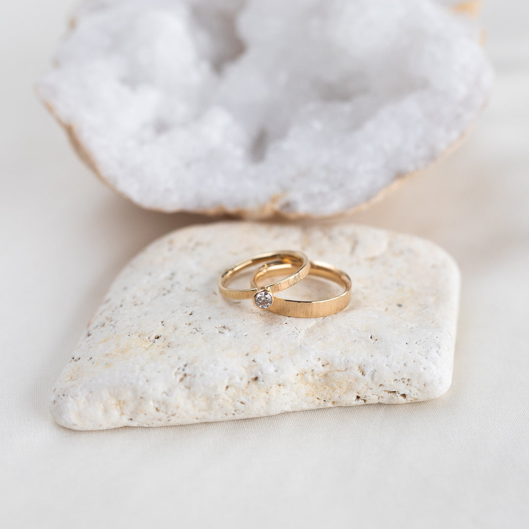 Willow Wedding Bands