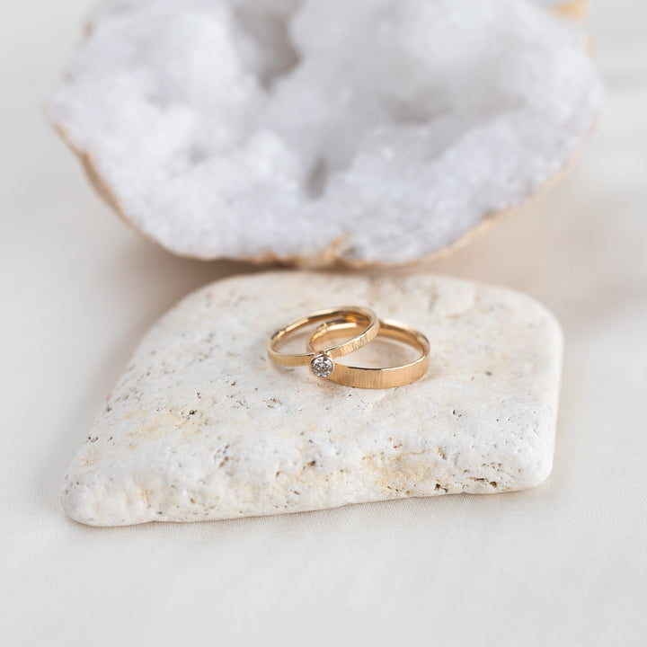 Willow Wedding Bands