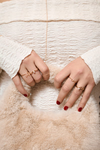 Knot Ring