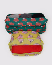 Load image into Gallery viewer, BAGGU Large Packing Cube Set, Puffer Snoopy