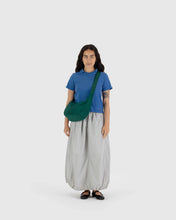 Load image into Gallery viewer, BAGGU Crescent Bag, Cypress