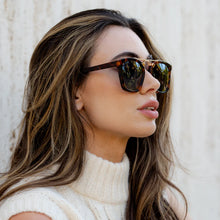 Load image into Gallery viewer, Demi Sunglasses, Whiskey Brown Tortoise