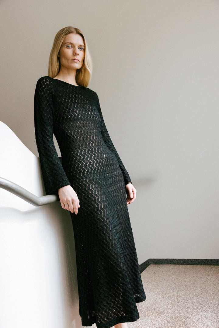 MAGNEA - Lena Dress / Black Sparkle
