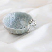 Load image into Gallery viewer, Vök Hoops