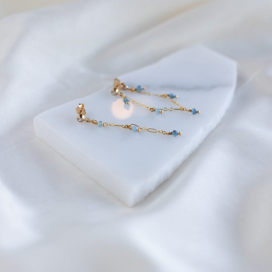 Aquamarine Tassel eyrnalokkar