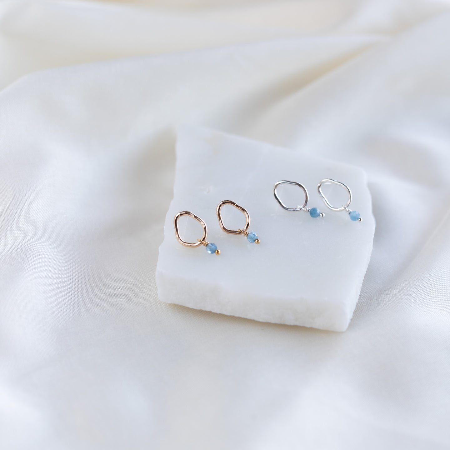 Vök Studs, Aquamarine
