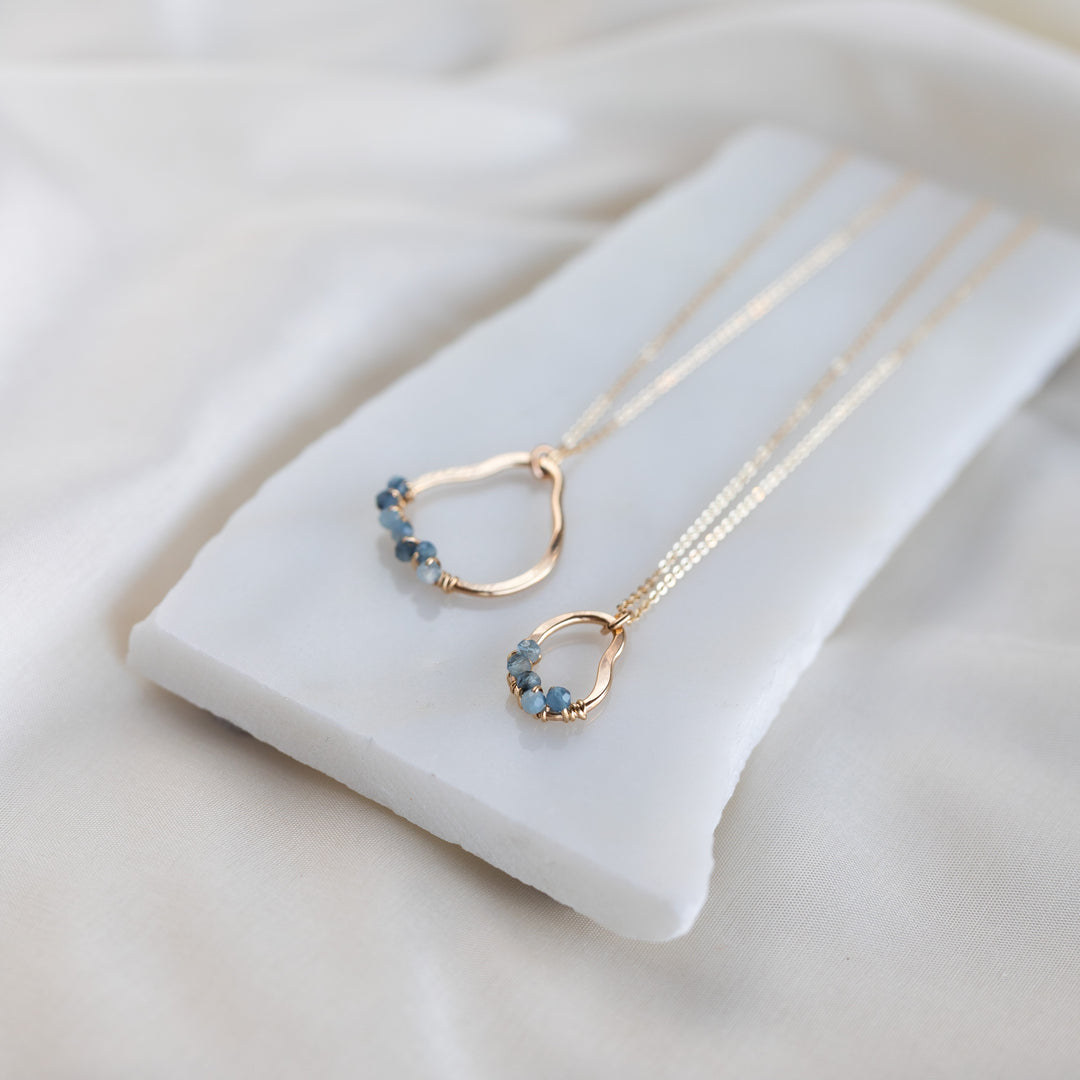 Vök hálsmen, Aquamarine