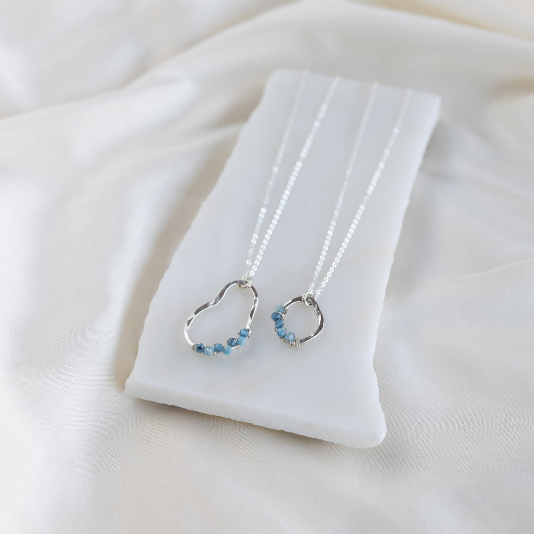 Vök hálsmen, Aquamarine