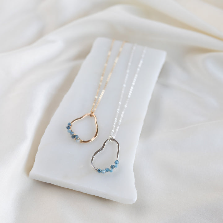 Vök hálsmen, Aquamarine