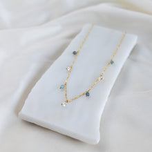 Load image into Gallery viewer, Vök Teardrop Necklace