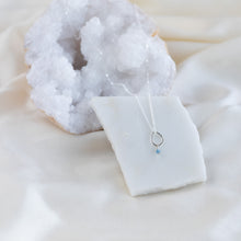 Hlaða mynd inn í gallerískoðara, Petite Vök Necklace, Aquamarine