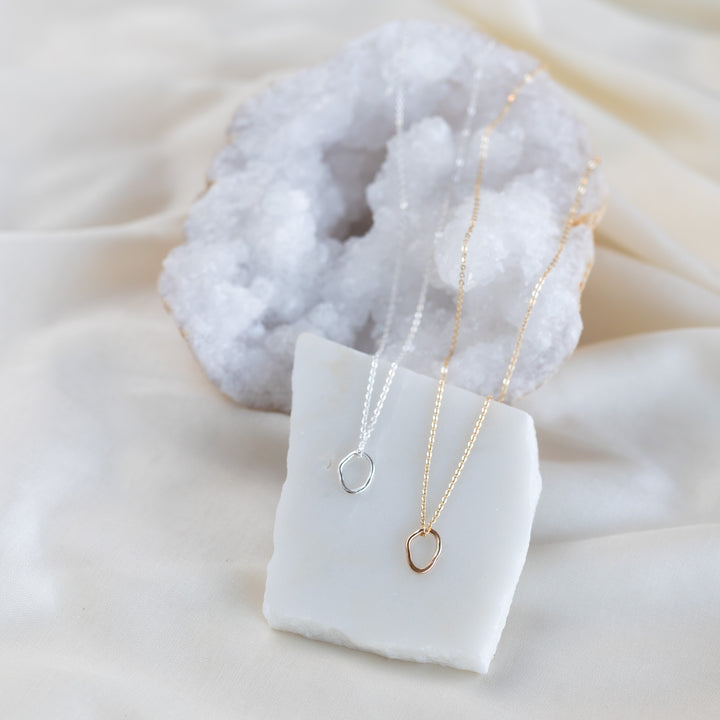 Petite Vök Necklace