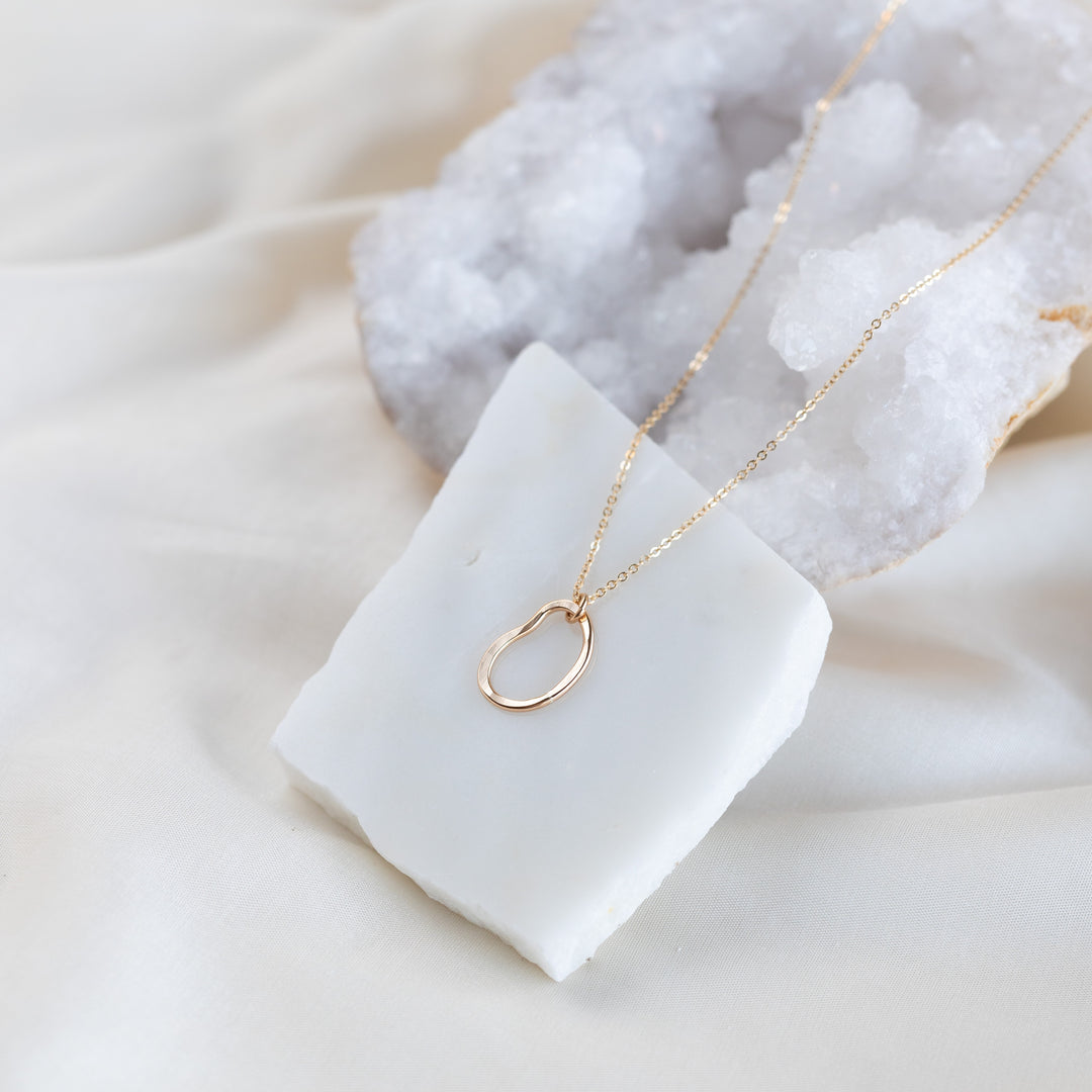 Vök Necklace