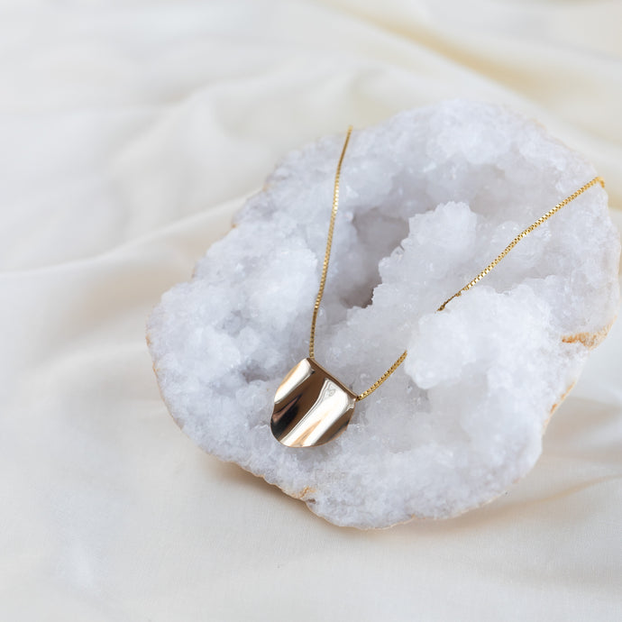 Vök Speglun Necklace