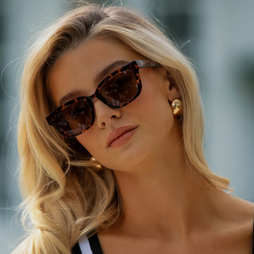WMP Vivian Sunglasses, Tortoise