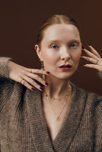 Load image into Gallery viewer, Vök Teardrop Necklace