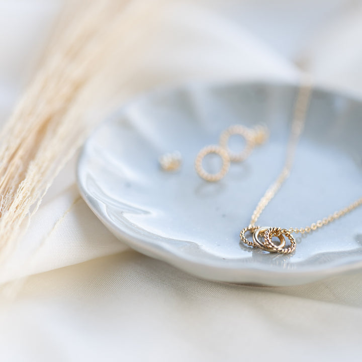 14k Mixed Loops Necklace