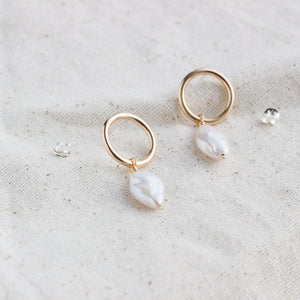 HALO Pearl Earrings