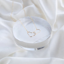 Load image into Gallery viewer, Linked Wave Necklace