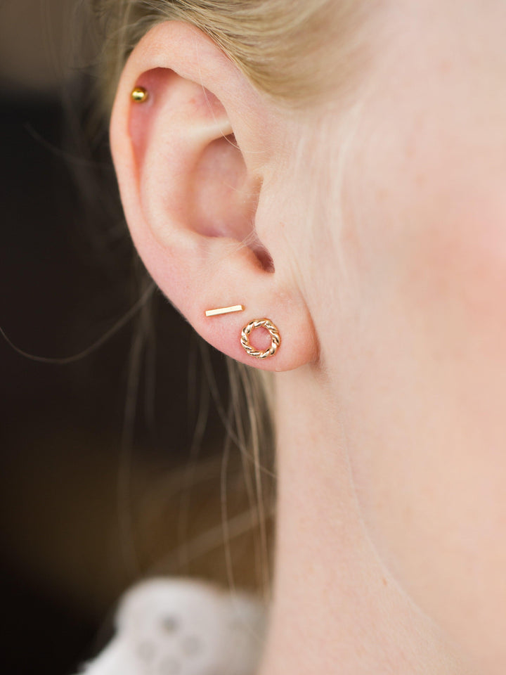 Twist Studs