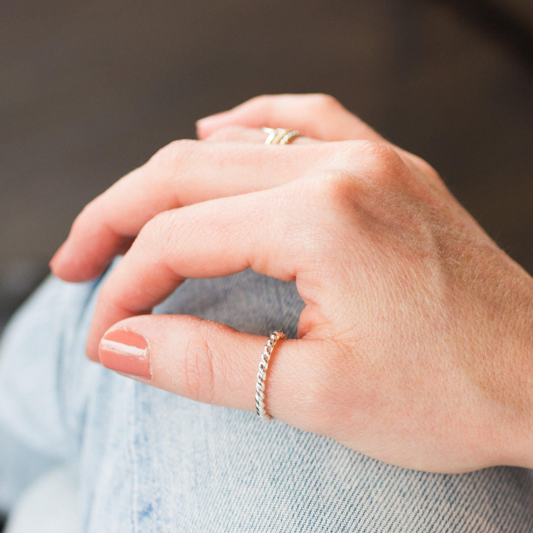 Thick Twist Ring