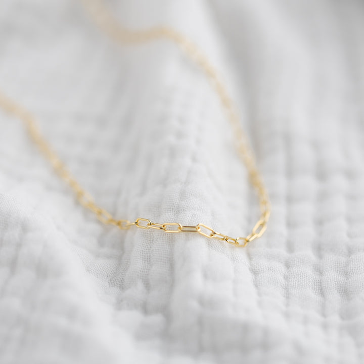 Slim Luna Chain