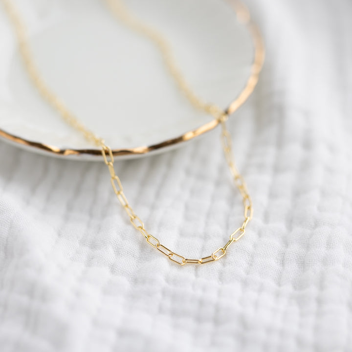 Slim Luna Chain