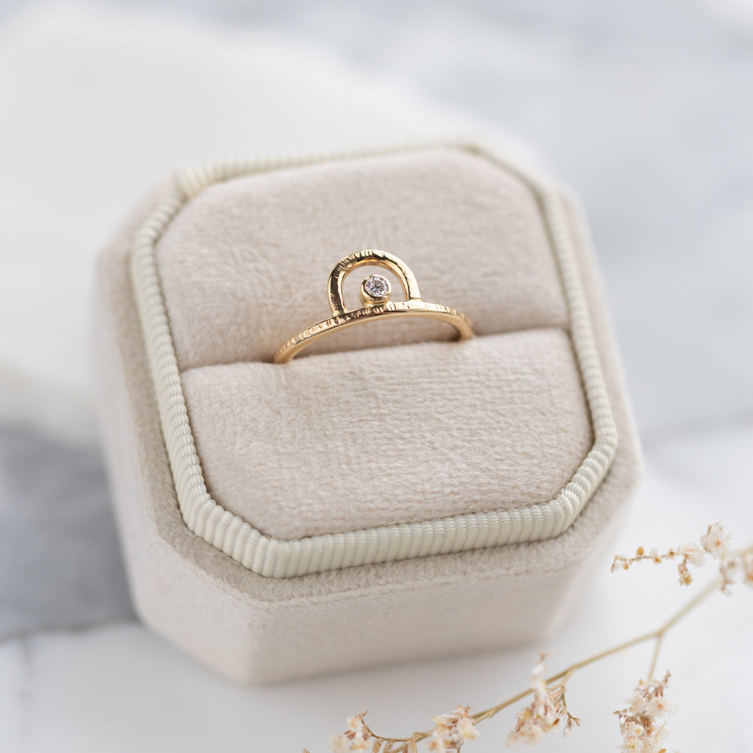 14k Solar Diamond Ring