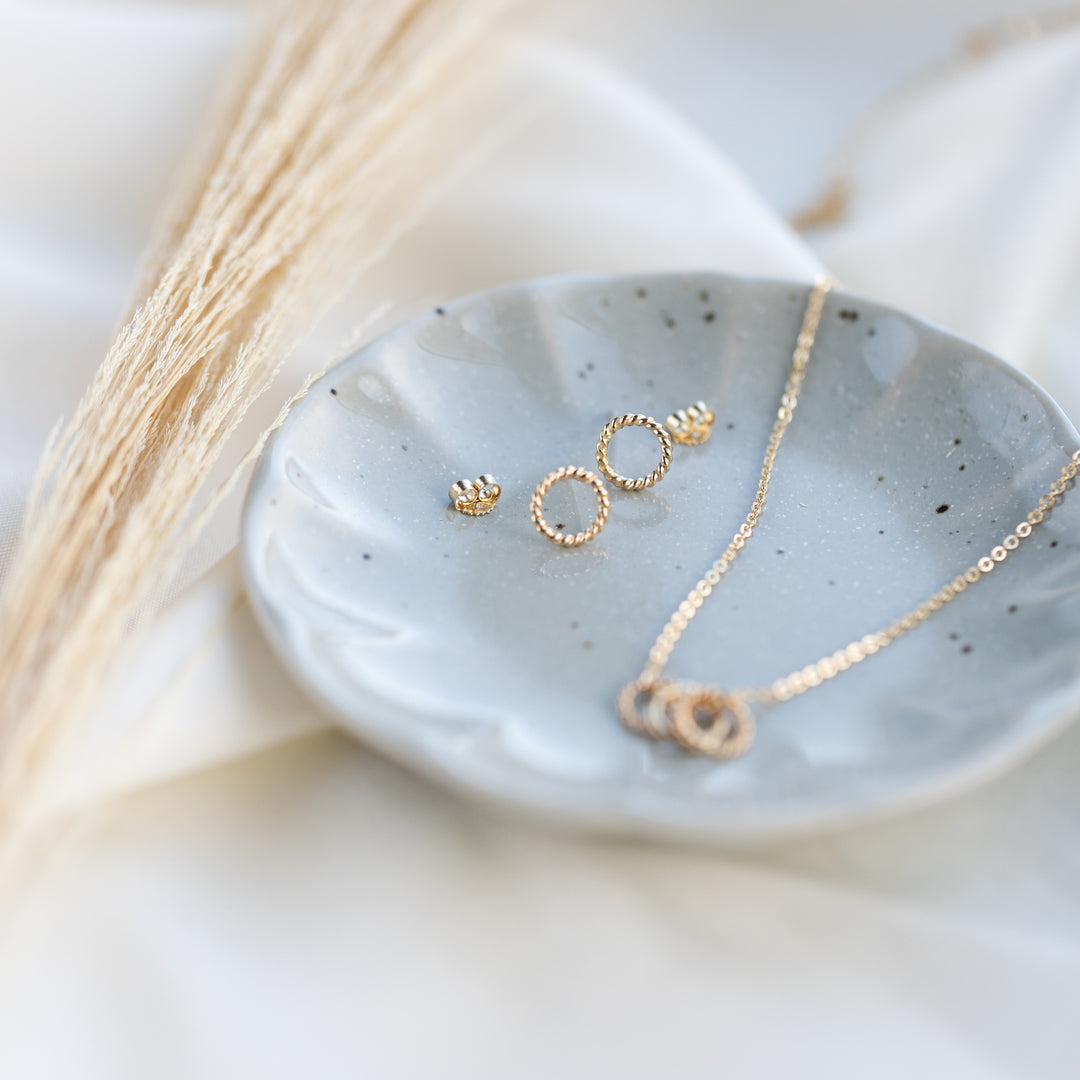 14k Twist Earrings