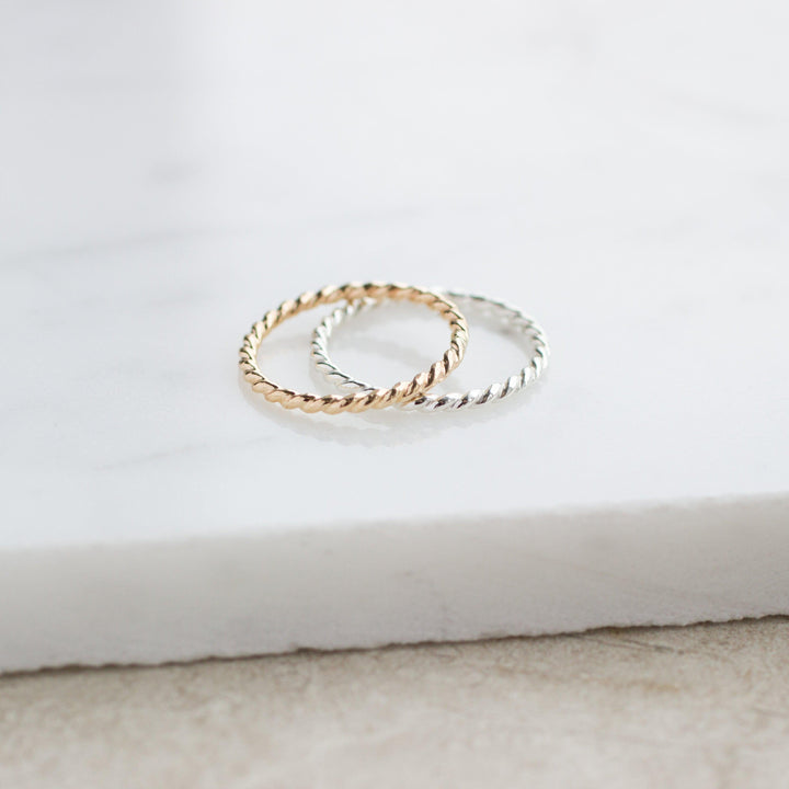 Delicate Twist Ring