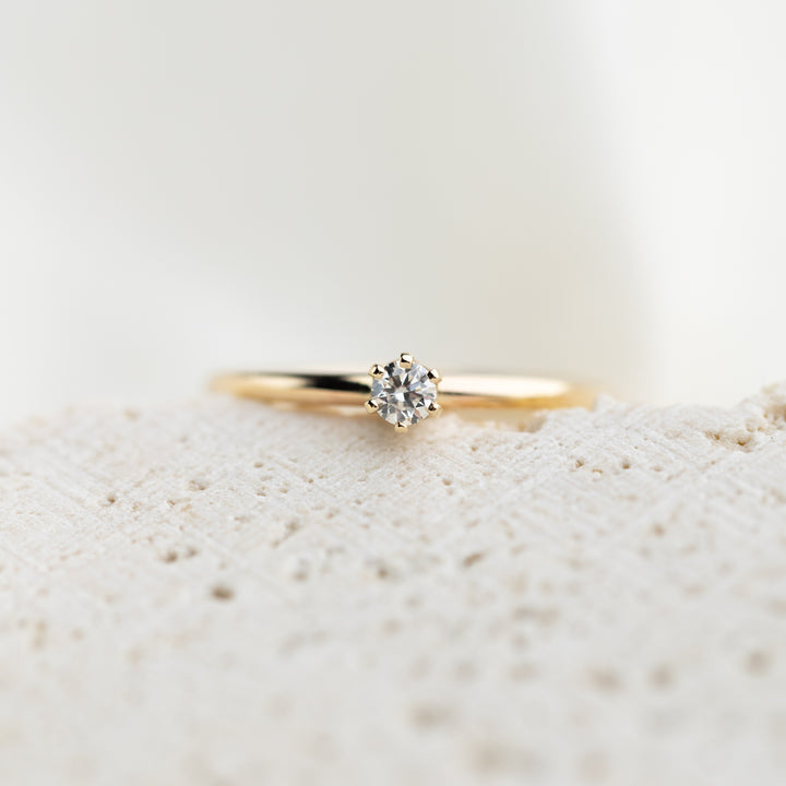 Classic Diamond Ring