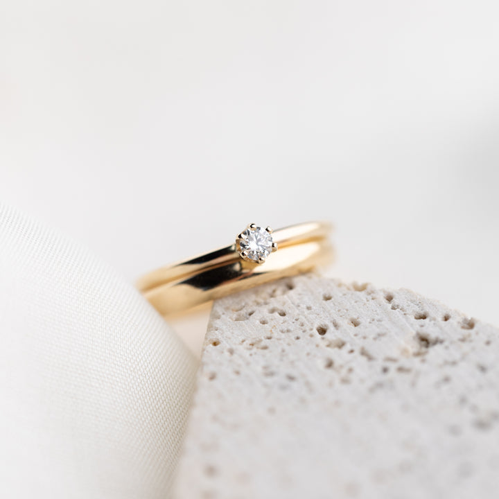 Classic Diamond Ring