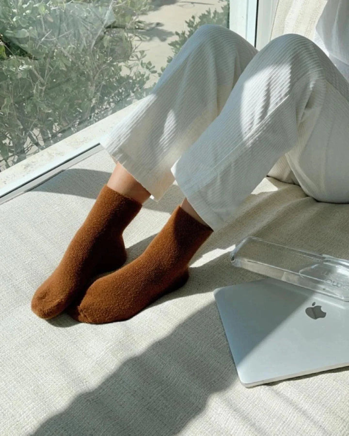 Cloud Socks, Sepia