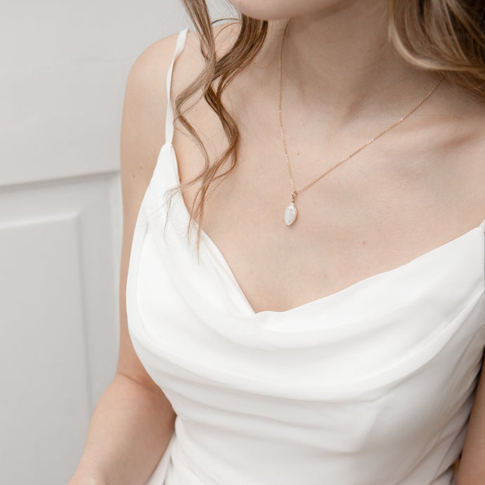 Simple Pearl Necklace