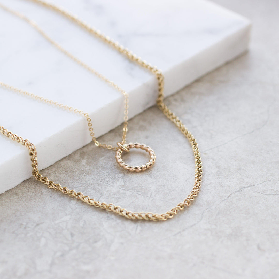 Twist Necklace