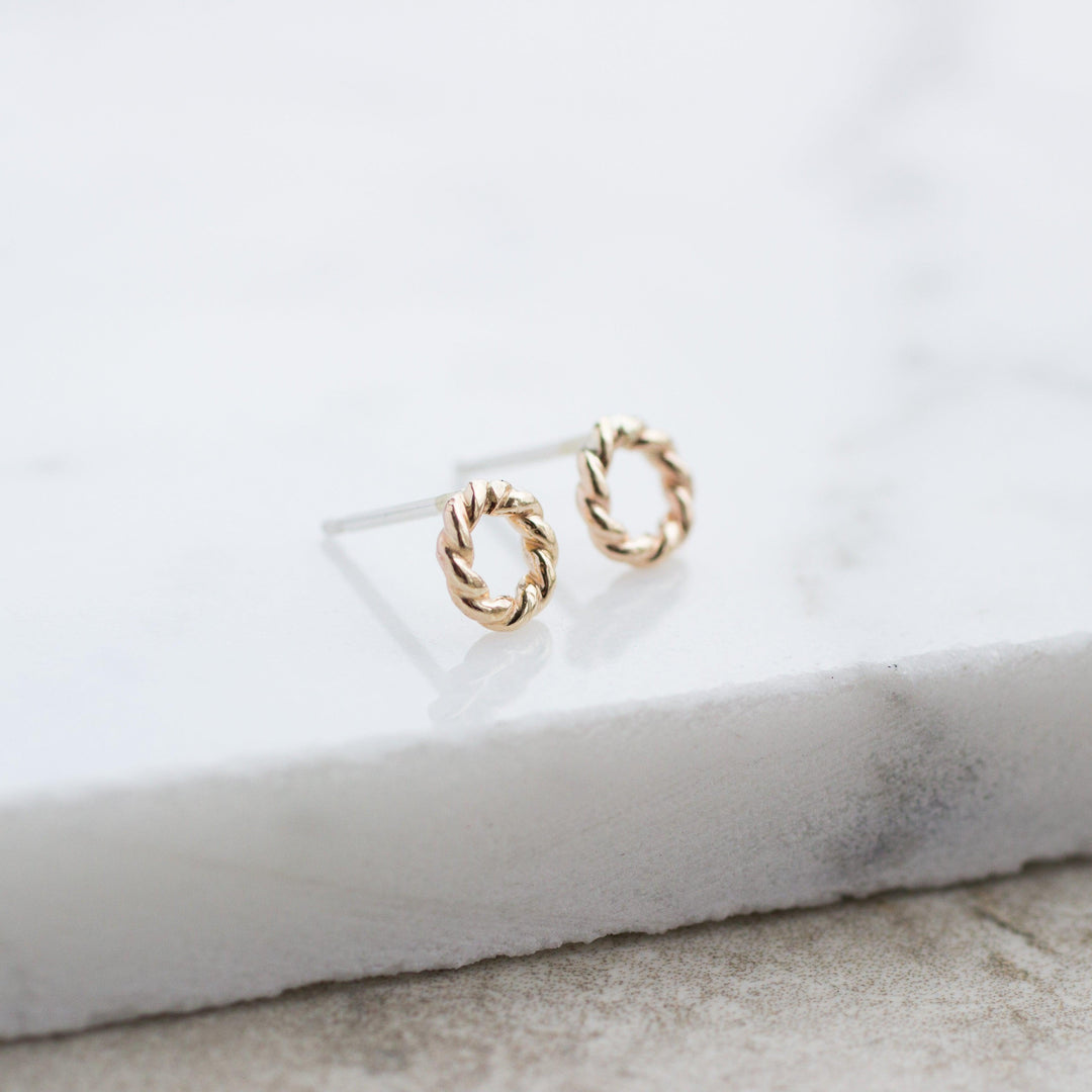 Twist Studs